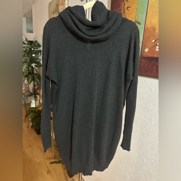 Victoria’s Secret oversized cowl/turtleneck sweater size XS/TP - Picture 5 of 10